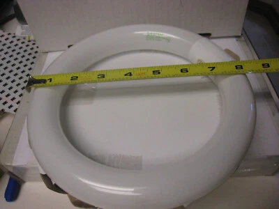 EPSEN FC8T9/827 - 22W - 8"  - 4-Pin Base - Circline Fluorescent Light Bulb - Image 1 of 3