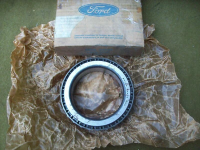 NOS Genuine Ford Differential Cone Bearing 7EQH-4221 - Image 1 of 4