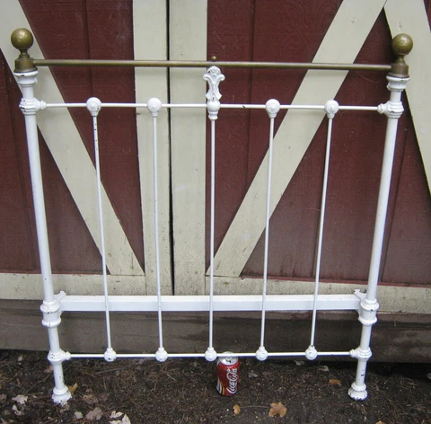 ANTIQUE ARCHITECTURAL GARDEN SALVAGE CAST IRON BRASS BED HEAD BOARD FENCE GATE Cover