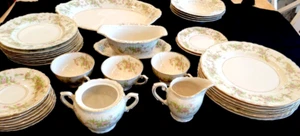 DEARBORN 32-piece Federal Shape Syracuse China Plate Platter Bowls Granny Core - Picture 1 of 14