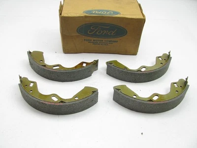 Новый подлинный задний тормозные колодки OEM для 1994-1997 Ford Aspire F4BZ-2200-A - Изображение 1 из 3