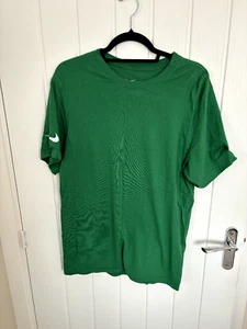 Nike Mens Green T Shirt Sportswear Cotton Swoosh Logo Crew Tee - Size Medium - Picture 1 of 4