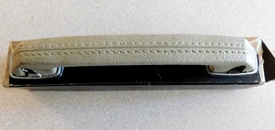 Oldsmobile 98 1969 panel interior manija de agarre de puerta Foto 1 de 4