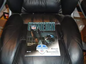 2003 BUCCANEERS AT EAGLES NFC CHAMPIONSHIP PROGRAM NR MINT - Picture 1 of 2