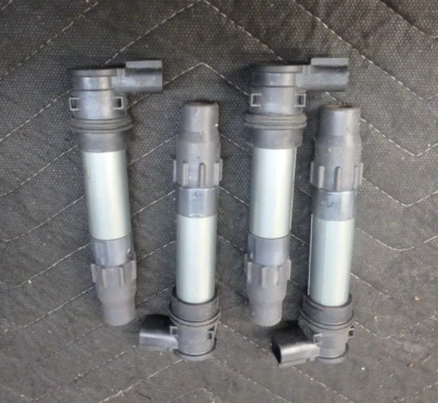 HONDA CBR 1000RR 08 - 23 OEM TAPA DE ENCENDIDO Y BOBINA - JUEGO DE 4 P/N 30700-MFL-003 Foto 1 de 3