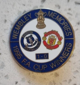 Everton V Man Utd Memories Pin Badge - 1995 FA Cup Winner - Picture 1 of 2