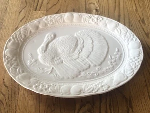 White Oval Platter POTTERY BARN THANKSGIVING TURKEY OVAL PLATTER ~ 18 1/2 x 14 - Picture 1 of 7