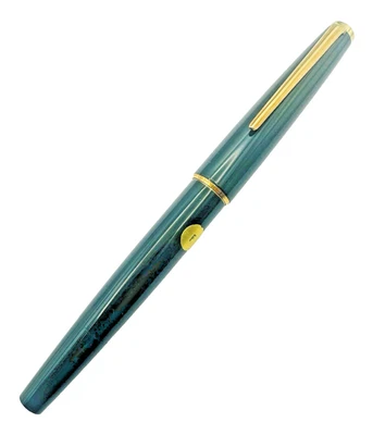 Pluma Estilográfica Montblanc 320 Verde De Colección, Relleno de Pistón, Oro 14K Plumín F, Años 70 Foto 1 de 4