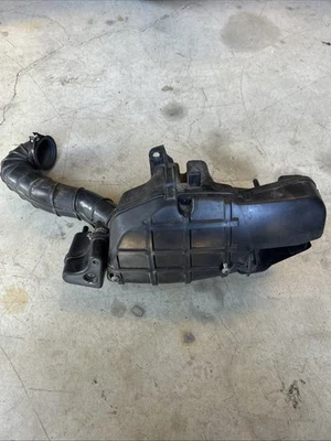1987 Honda Elite CH150 CH 150 Air Box Air Filter Housing Complete Air Cleaner - Изображение 1 из 4