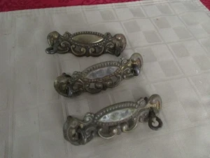 3 Antique Pressed Brass Back Plates for Dresser Drawer Pull Handle Victorian - Picture 1 of 4