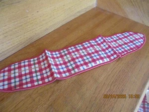 Longaberger Kirschrot Karo Griff Krawatte bequem 18" lang Neu in Verpackung * Versand inklusive!* - Bild 1 von 5