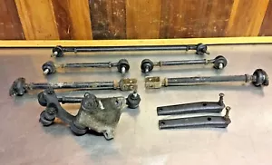 Alfa Romeo Spider • Assorted Suspension & Steering Arms. Used..  AR3407 - Picture 1 of 11