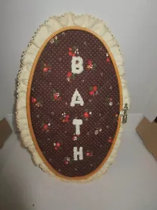 Vintage Large HAND MADE Hoop With Quilted EMBROIDERIED BATH RUFFLED - Picture 1 of 2