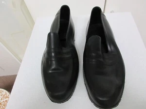 Black Men’s Loafer Style Rubbers Galoshes Totes Sz. Medium VTG - Picture 1 of 3