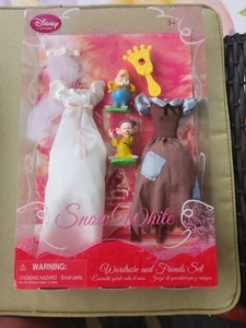 Blancanieves Armario y Amigos Set Disney Store NUEVO PRECINTADO - Imagen 1 de 2
