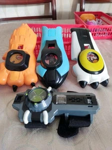 Ben 10 Transforming Arm 2 Omnitrix Light Sound Toy Bandai 2007 RARE & WORKING - Picture 1 of 10