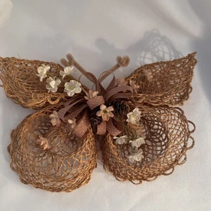 Vintage handgefertigte Raffia Schmetterling Wandbehang Dekor 11 "x 7" Retro Boho Landhaus - Bild 1 von 8