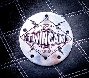 Road King Twin Cam Custom Engraved Timing Points Cover fit Harley Davidson 99-17 - Picture 1 of 7