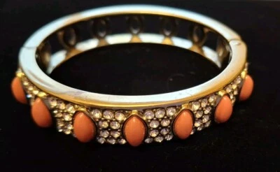 Brazalete Brazalete Cristal Tono Coral Firmado Heidi Daus "Armado con Dije" 6.5" Foto 1 de 4