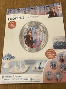 Disney FROZEN 2 Glittery Frame & 6 Interchangeable Portraits Party Decor Bedroom - Picture 1 of 6