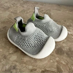 Toddler Boys Girls Shoes Baby Slip on Sock Shoes Lightweight Walking Sneakers - Picture 1 of 7