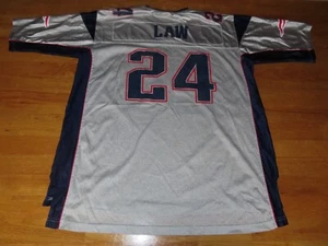 Reebok TY LAW signiert Nr. 24 NEW ENGLAND PATRIOTS (XL) Fußball Trikot SILBER - Bild 1 von 7