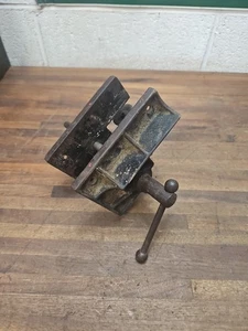 K273- vintage corner clamp vise Stanley? No. 800 - quick release? - Foto 1 di 10