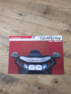 HONDA GL1500 GOLD WING  MOTORCYCLE SALES BROCHURE 1988? - Image 1 of 4