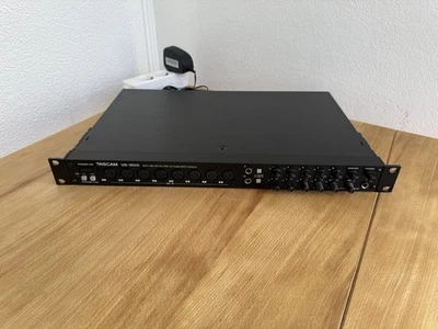 Tascam US-1800 rackmountable 16x4 channel interface - Bild 1 von 4