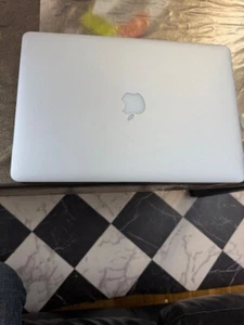 Macbook Pro 2015 500gb 16 RAM - Picture 1 of 5