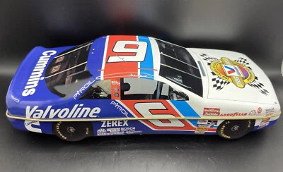 100 tarjetas VALVOLINE Limited Car Tin 1995 Nascar Racing Mark Martin Thunderbird Foto 1 de 4
