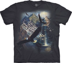 The Mountain Men's Reflections of Freedom Flag T-shirt - Picture 1 of 4