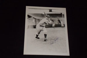 BILL JURGES SIGNED AUTOGRAPHED VINTAGE 8X10 PHOTO NEW YORK GIANTS - Picture 1 of 1