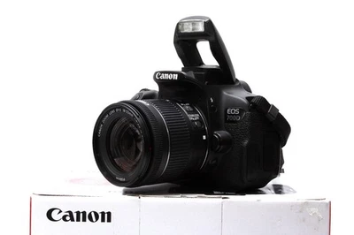 Canon EOS 700D 18 MP Full HD DSLR mit Canon EF-S 18-55mm IS STM Objektiv + OVP - Bild 1 von 4
