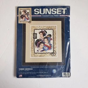 Kit punto croce tre geishe tramonto 13702 arte asiatica ricamo nuovo 10x12 - Foto 1 di 4