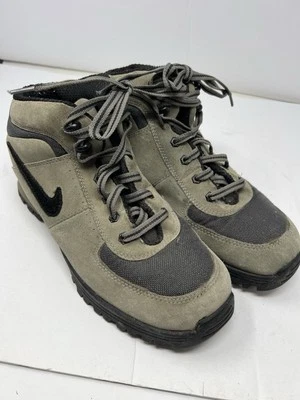 Vintage Nike Mens Sz 9.5 ACG Hiking Boot Suede Y2K All Conditions Gear Gray - Image 1 of 4