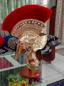 Auténtico casco romano réplica latón capitán caballería casco romano con pluma - Imagen 1 de 5