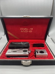 Vintage Minolta-16 MG-S Subminiature Camera Kit Super Fun Original Case - Picture 1 of 12