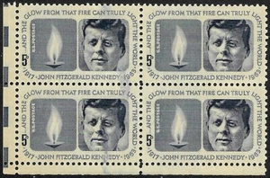 1246 5 Cent Kennedy Memorial Issue With Smear. - Picture 1 of 1