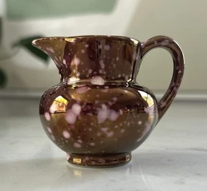 Vintage Old Castle England kleiner Milchkännchen Krug Kupfer rosa Splatter Design - Bild 1 von 9