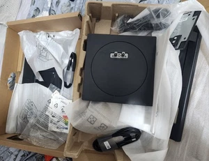 philips Monitor 24" IPS disply Full HD – Excellent Condition - Picture 1 of 8