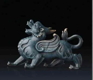 Chinese Pure Bronze Fengshui Dragon Pixiu Brave troops Fly Beast Sculpture - Picture 1 of 7