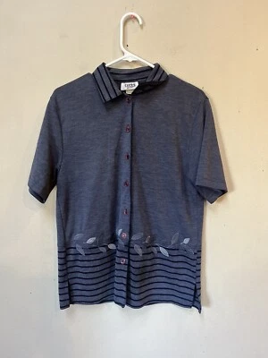 Vintage Teddi Women’s Leaf Embroidered Polo Collared Shirt Medium 1980s - Image 1 of 4