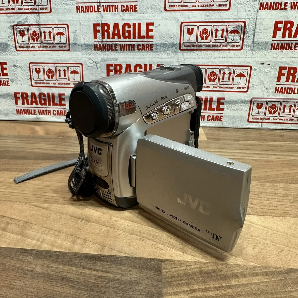 JVC GR-D240EK Camcorder Vintage Prop - Image 1 of 4