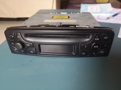 Autoradio con lettore CD 1 Din per MERCEDES CLASSE C W203 2000-2004 usato - Immagine 1 di 4