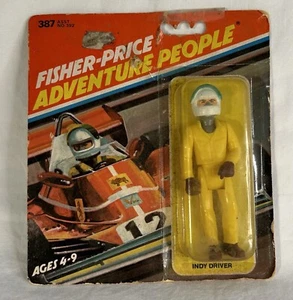 1974 versiegelt Fisher-Price Adventure People männlicher Rennfahrer #387 Indygelb - Bild 1 von 8