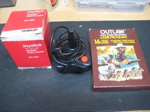Juego Outlaw Atari 2600 con controlador de joystick.  - Imagen 1 de 5