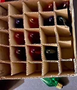 Set of 12 C9 Multicolor Replacement Christmas Light Bulbs, Transparent -UNTESTED - Picture 1 of 2