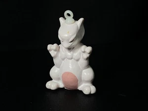 Vintage Pokemon Mewtwo Plastic PVC Keychain Figure 1995 Nintendo Banpresto - Picture 1 of 4