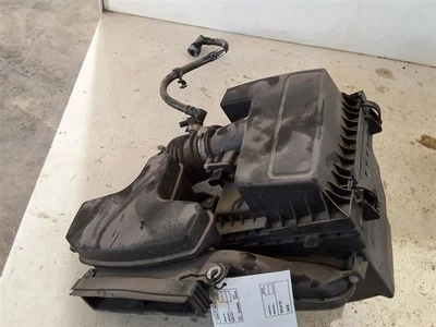 2018-2020 Ford Fusion Air Cleaner Intake Box Assembly 2.5L - Image 1 of 4